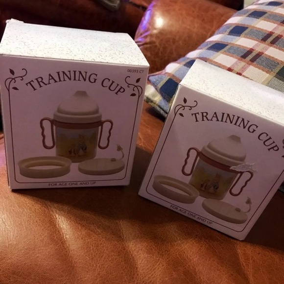 Training Cups - 2 Sets - Picture 3 of 5